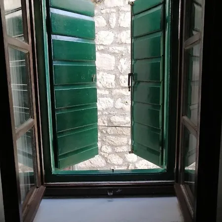 Old Town Apartament Tribalj